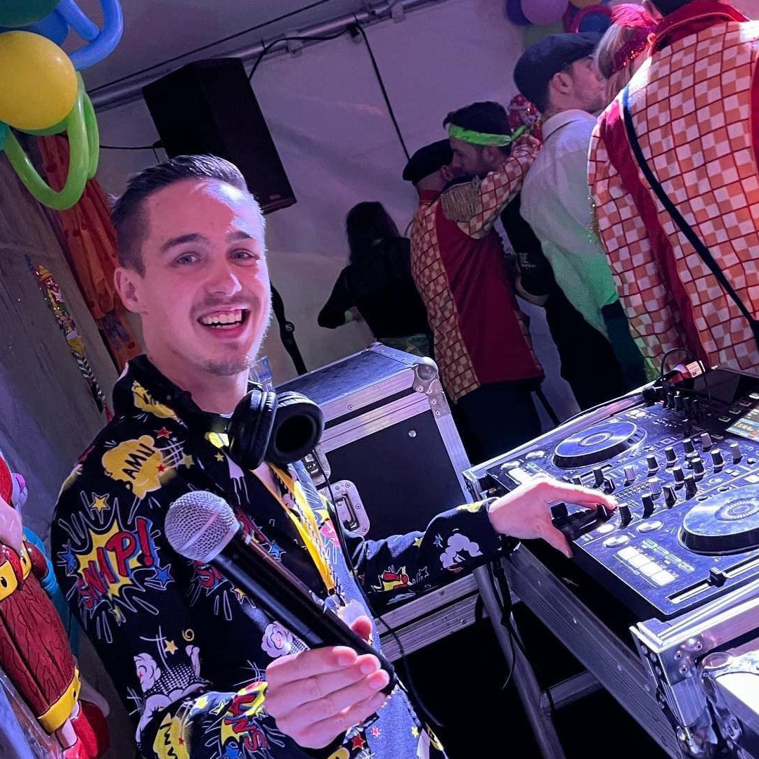 DJ GANZZ